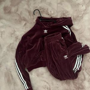 adidas tracksuit set